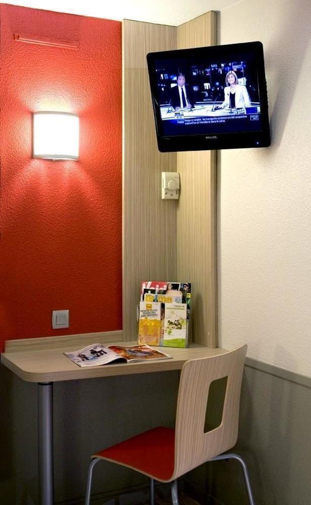 Premiere Classe Paris Ouest - Nanterre - La Defense Bagian luar foto