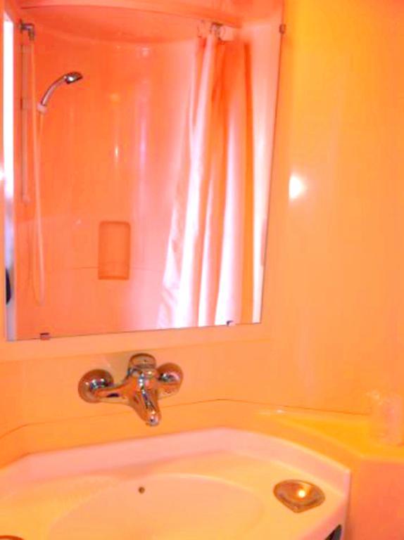 Premiere Classe Paris Ouest - Nanterre - La Defense Bagian luar foto