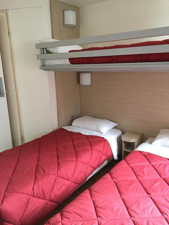 Premiere Classe Paris Ouest - Nanterre - La Defense Bagian luar foto